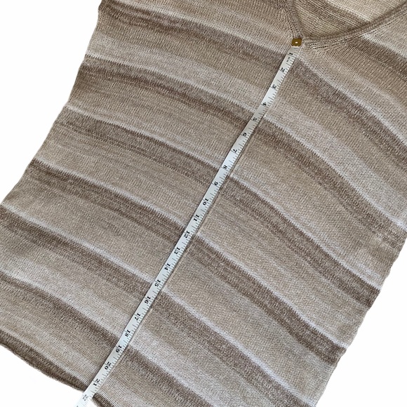 Tommy Bahama Linen Cotton V-neck Sweater - Picture 8 of 14